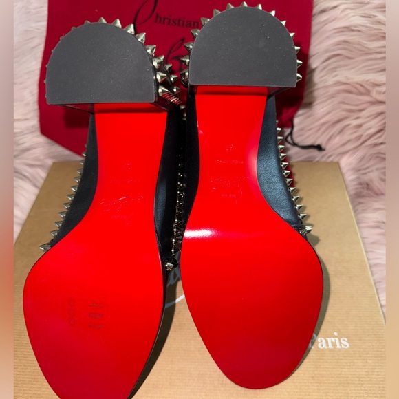 CHRISTIAN LOUBOUTIN
Out Line Spikes leather ankle boots size 37 - Picture 15 of 16